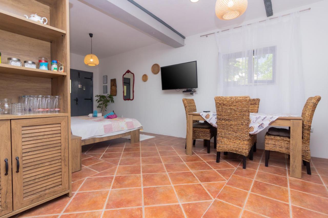 Apartmani Miletic 자다르 외부 사진